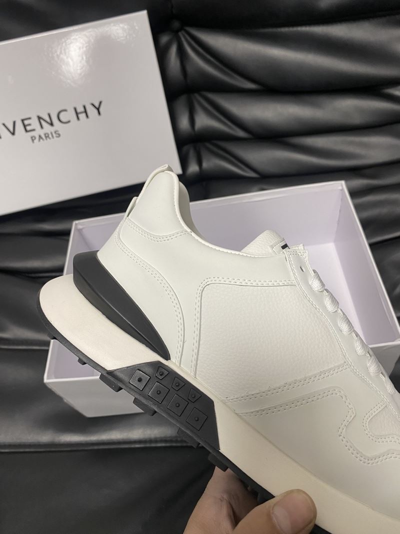 Givenchy Sneakers